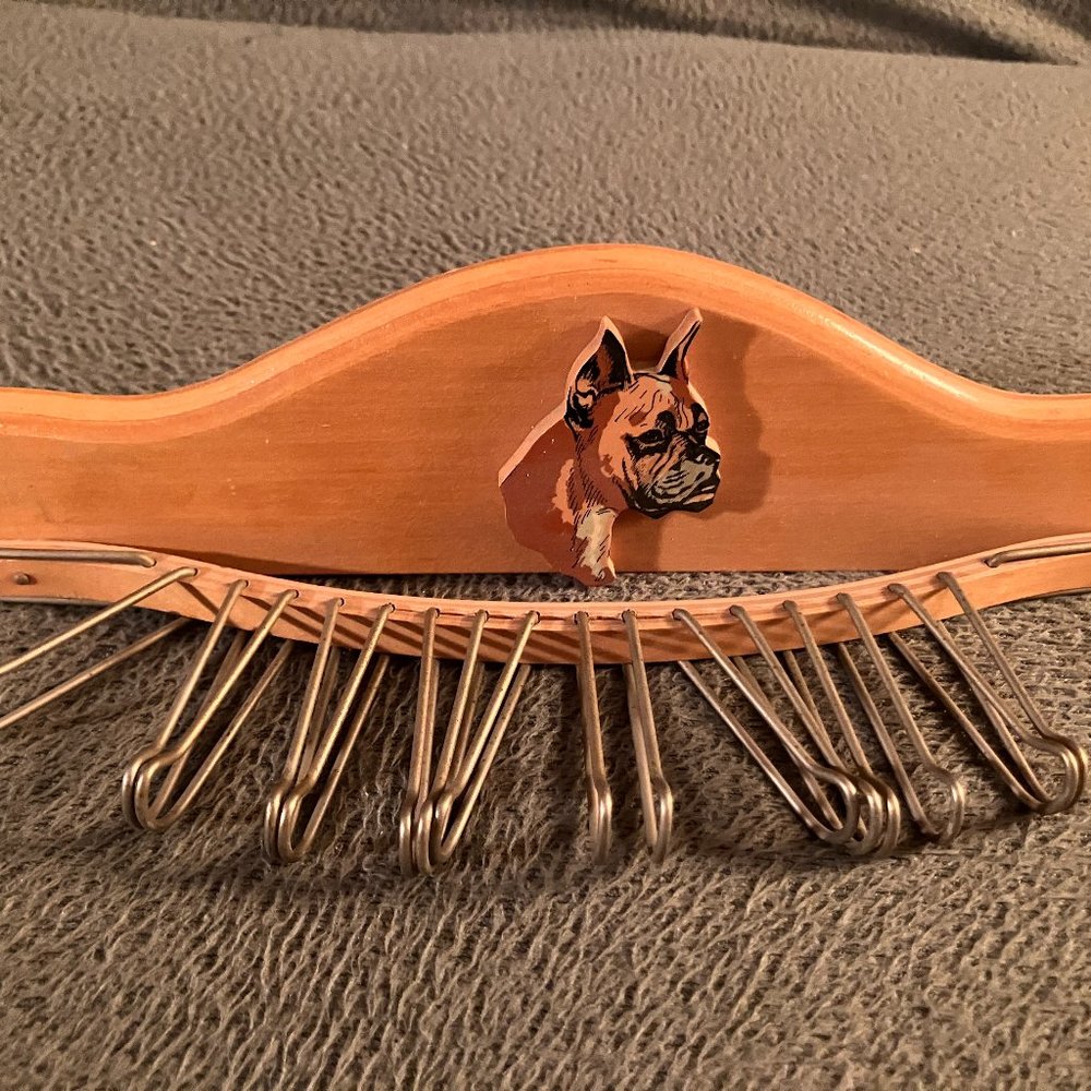 Boxer / Dog Wood Tie Rack / Belt Holder Storage Rack With 18 Clips / Hooks